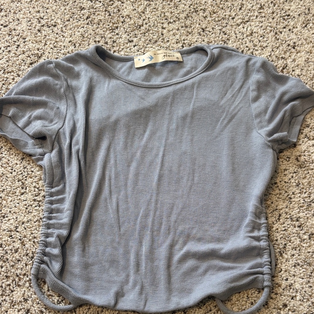 Backless Gray Short Sleeve Top